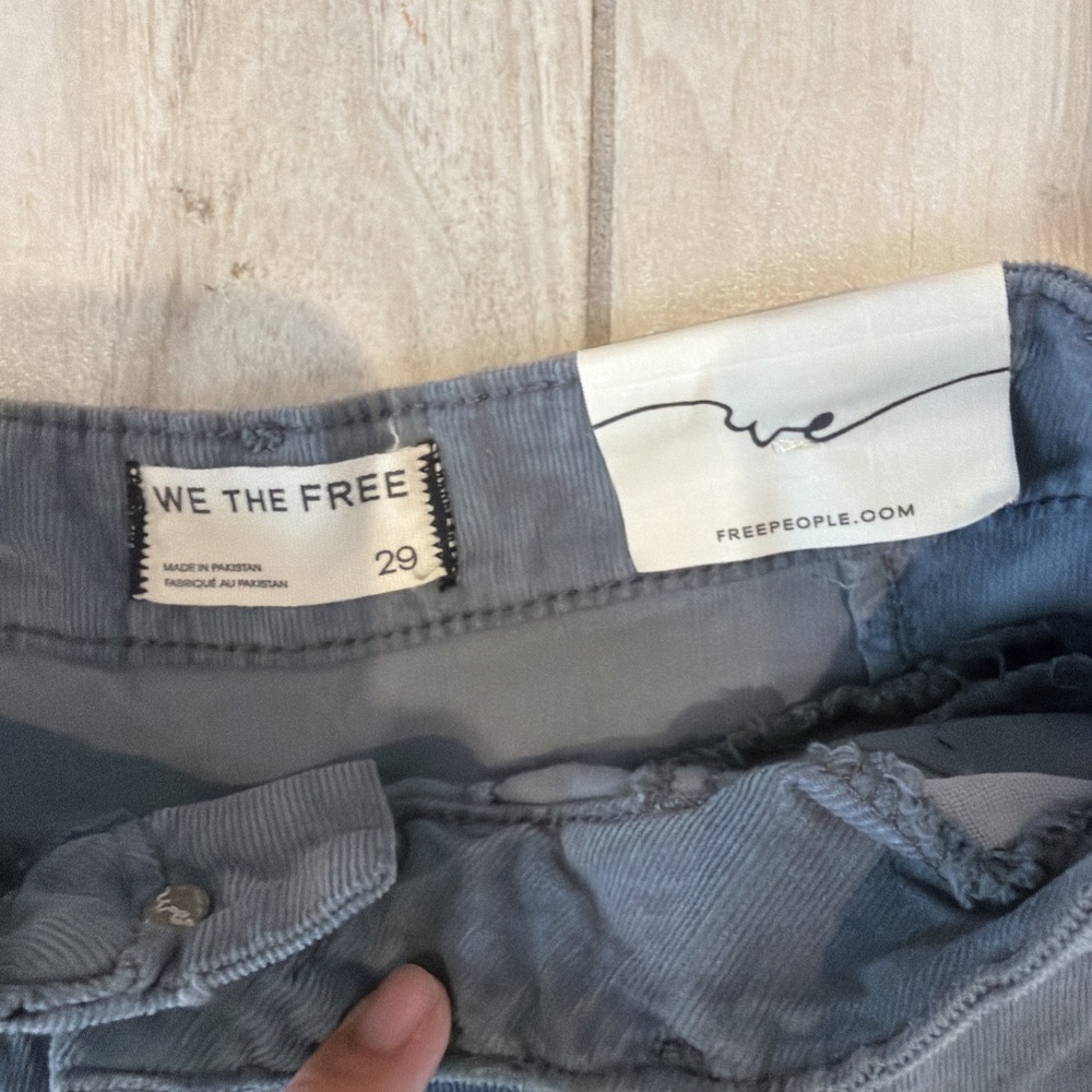 We The Free Women's Wide-Leg Corduroy Pants Light Grey High Rise Pockets Size 29 - Picture 2 of 6